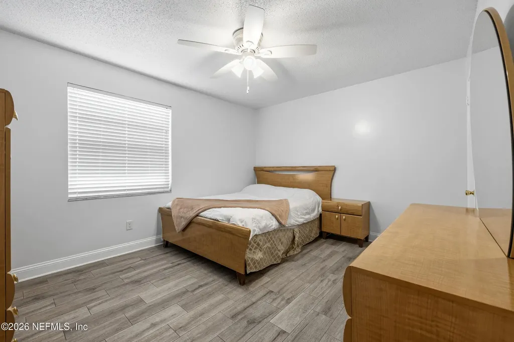3383 Chrysler Drive Jacksonville FL 32257