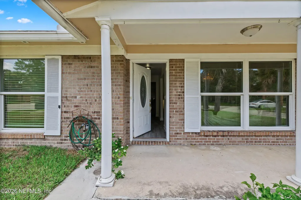 3383 Chrysler Drive Jacksonville FL 32257