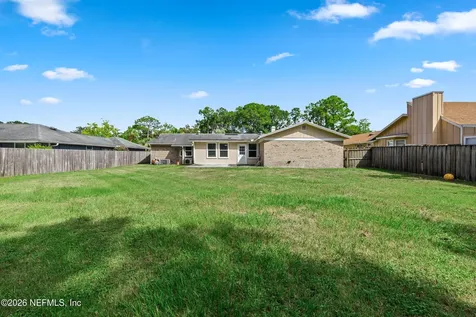 3383 Chrysler Drive Jacksonville FL 32257