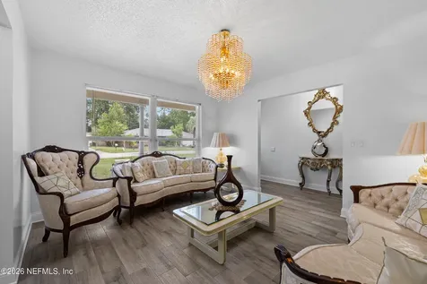 3383 Chrysler Drive Jacksonville FL 32257