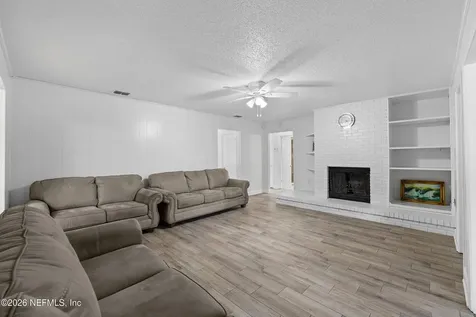 3383 Chrysler Drive Jacksonville FL 32257