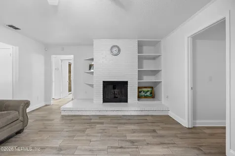 3383 Chrysler Drive Jacksonville FL 32257