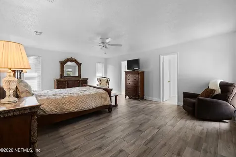 3383 Chrysler Drive Jacksonville FL 32257