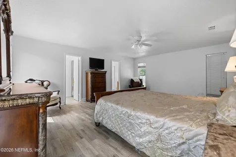 3383 Chrysler Drive Jacksonville FL 32257
