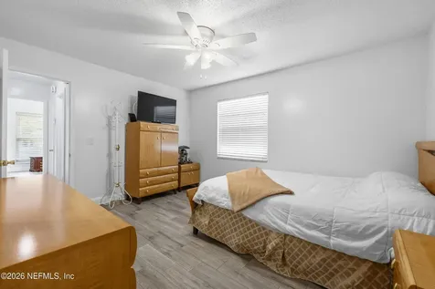 3383 Chrysler Drive Jacksonville FL 32257