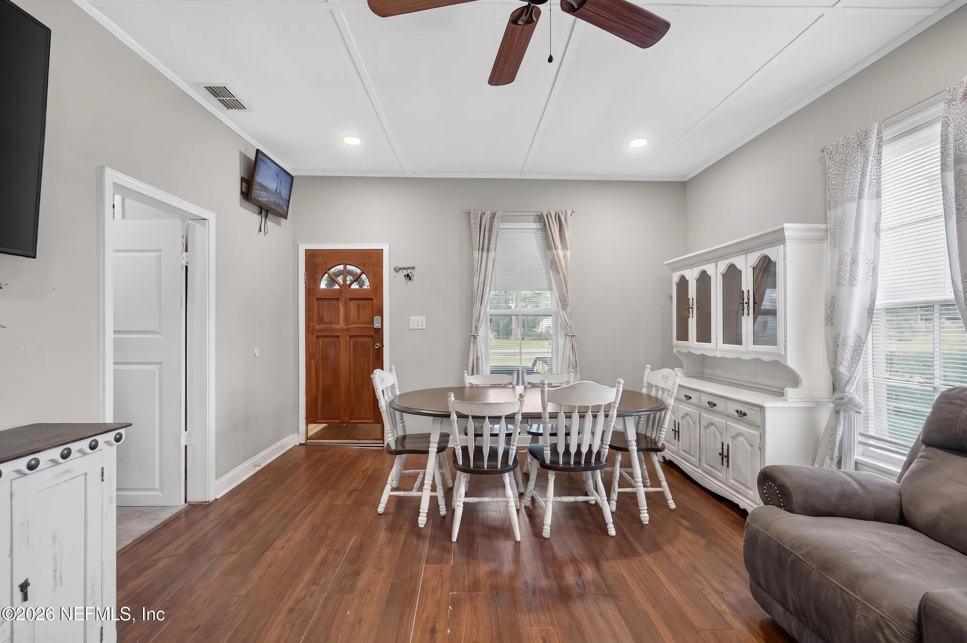 2 N Oakridge Avenue Green Cove Springs FL 32043