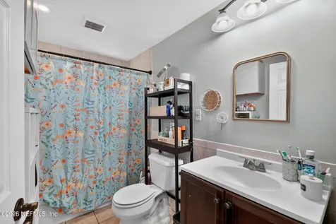 2 N Oakridge Avenue Green Cove Springs FL 32043