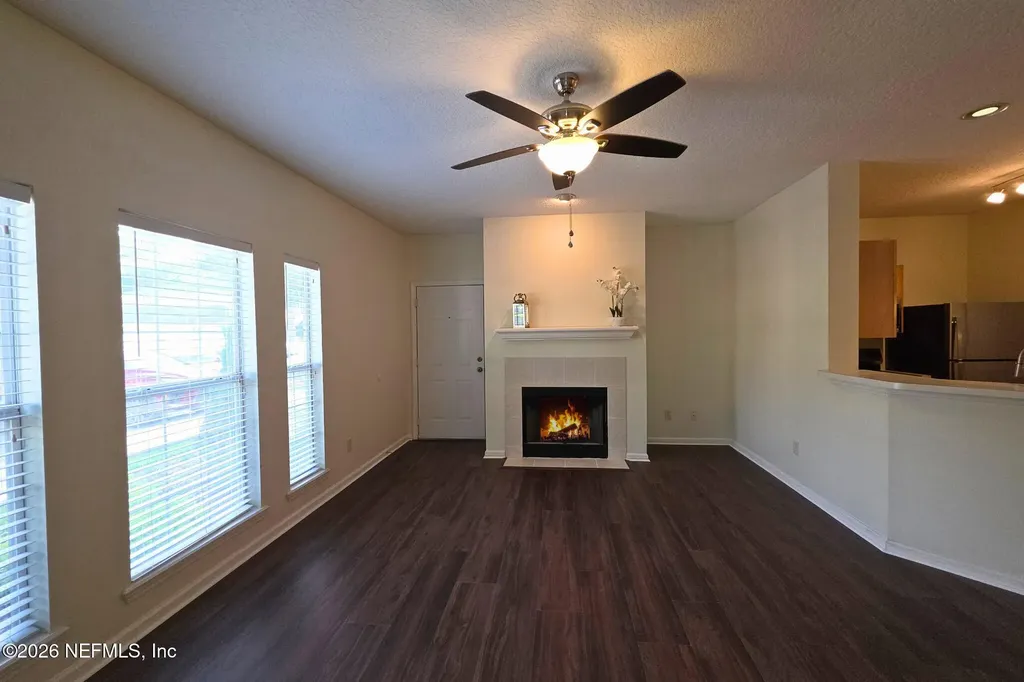 22 Jardin De Mer Place Jacksonville Beach FL 32250