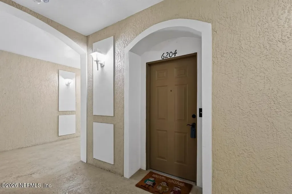 7801 Point Meadows Drive Jacksonville FL 32256