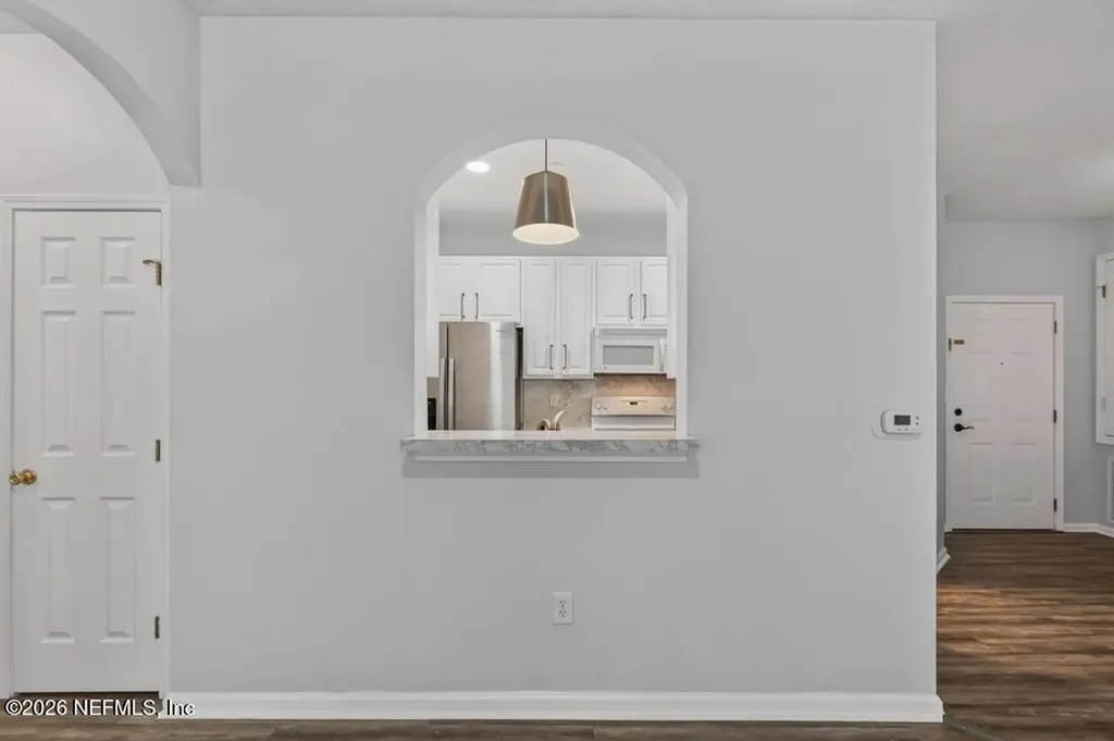 7801 Point Meadows Drive Jacksonville FL 32256