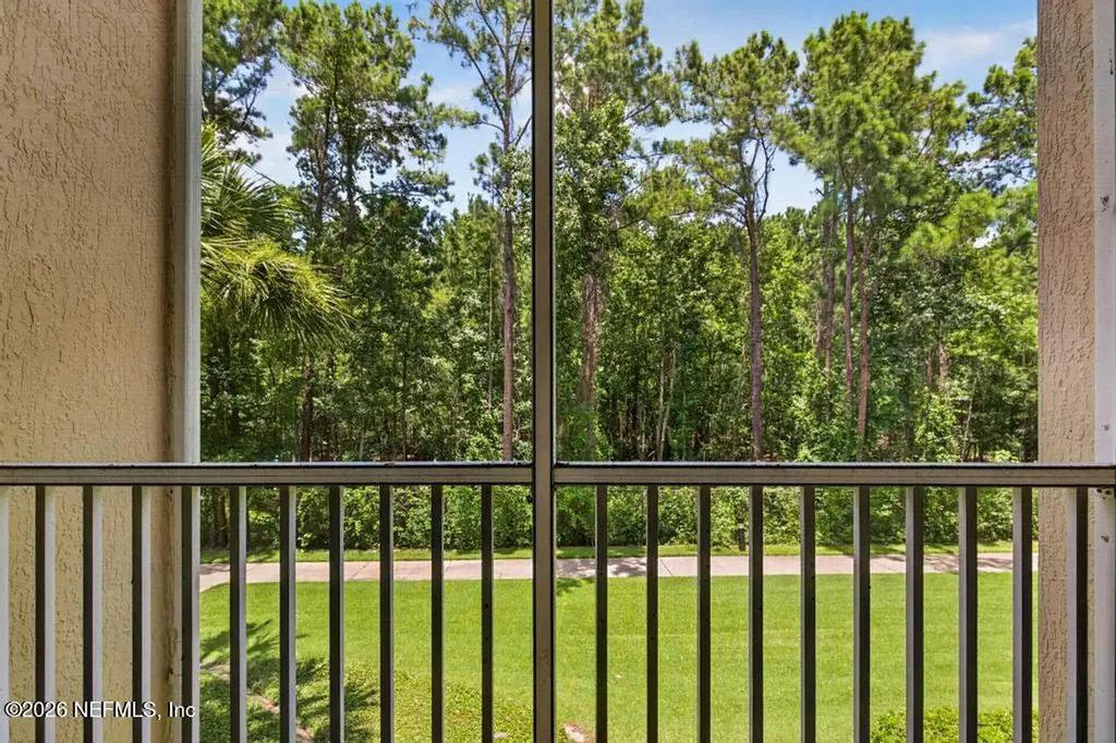 7801 Point Meadows Drive Jacksonville FL 32256