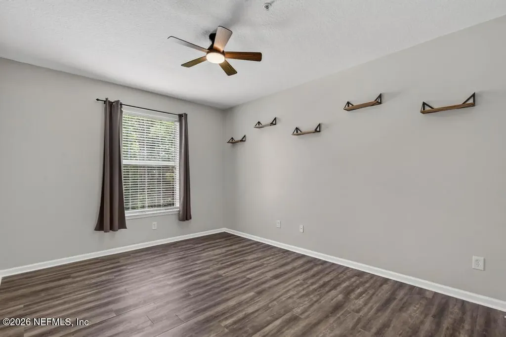 7801 Point Meadows Drive Jacksonville FL 32256