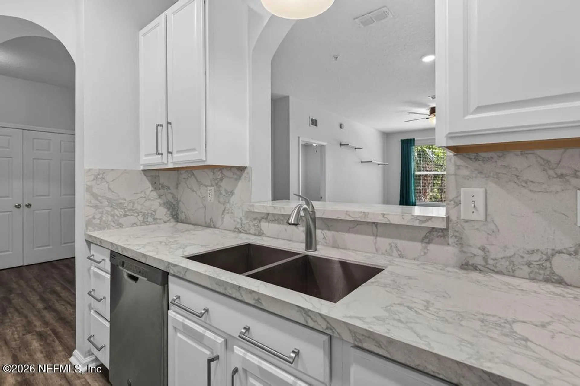 7801 Point Meadows Drive Jacksonville FL 32256