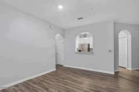 7801 Point Meadows Drive Jacksonville FL 32256