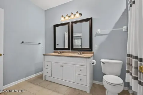 7801 Point Meadows Drive Jacksonville FL 32256