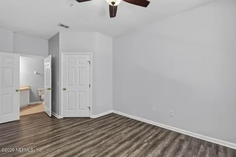 7801 Point Meadows Drive Jacksonville FL 32256