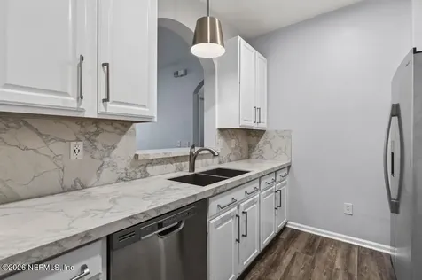 7801 Point Meadows Drive Jacksonville FL 32256