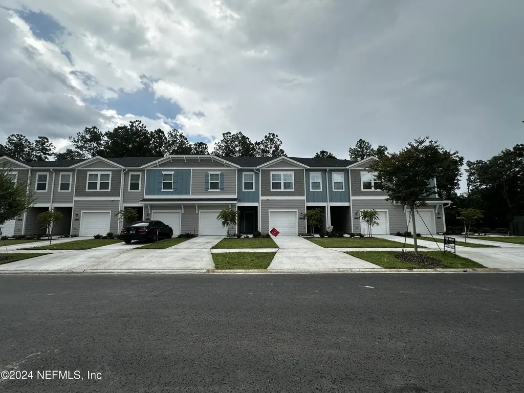 4309 Leeward Breeze Loop Middleburg FL 32068