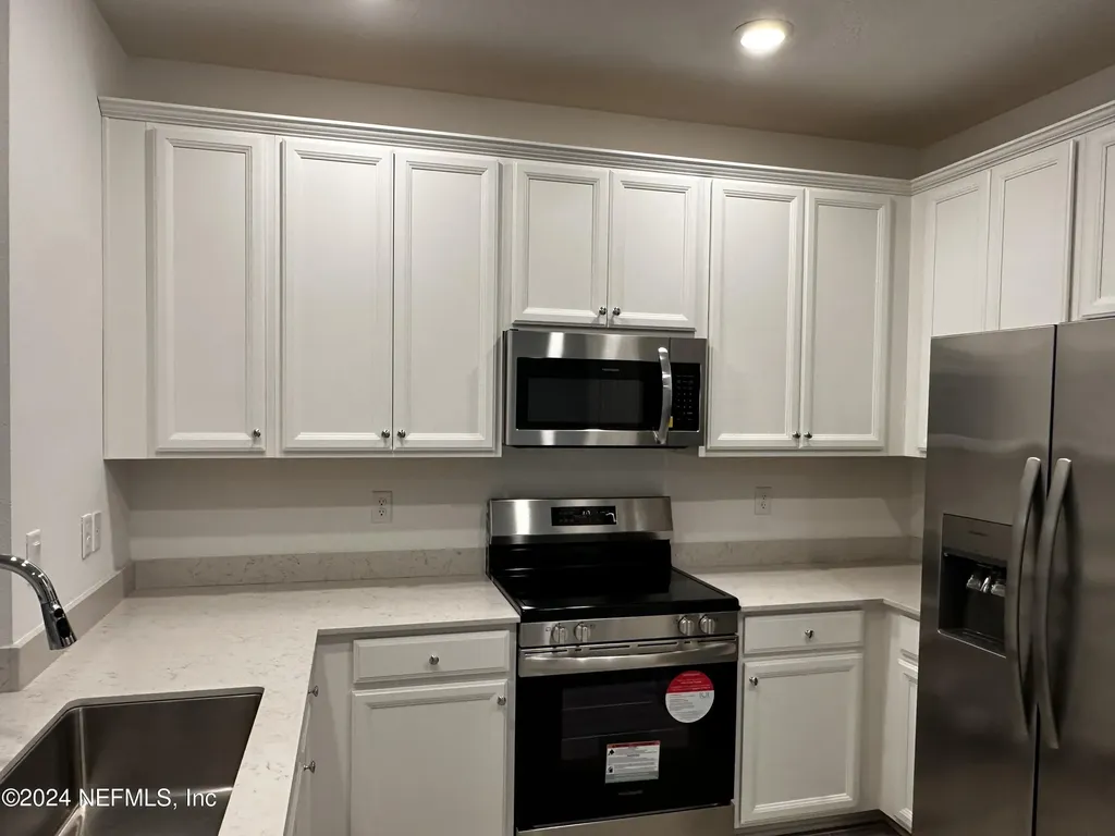 4309 Leeward Breeze Loop Middleburg FL 32068