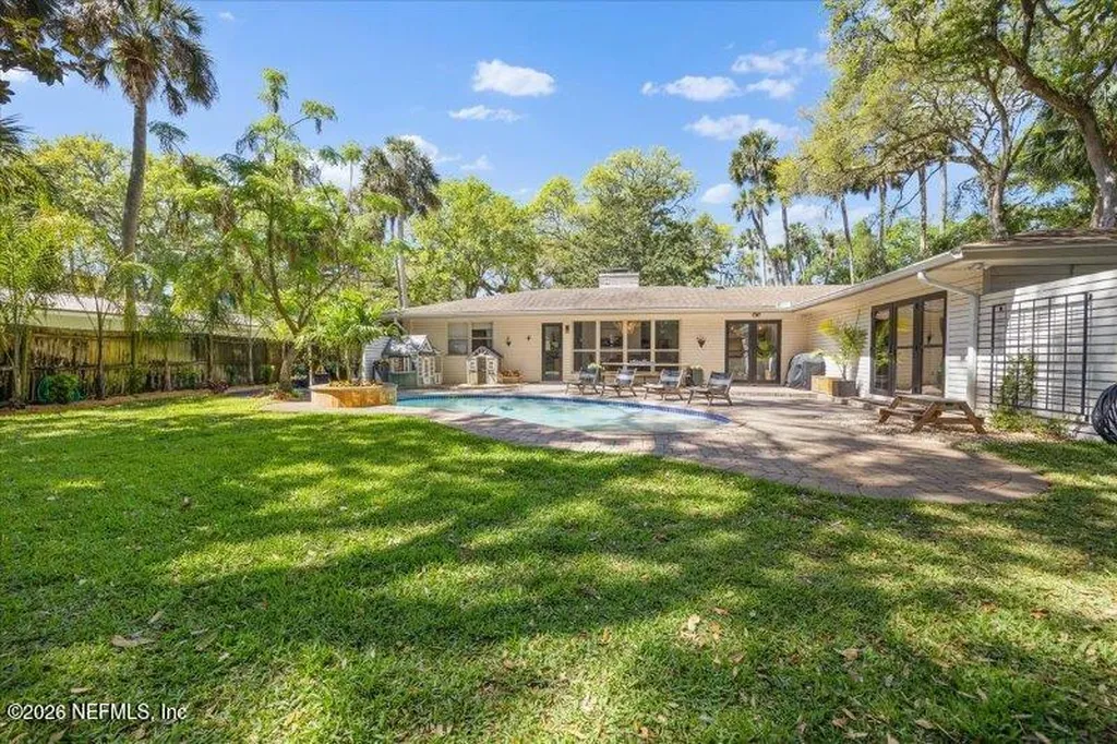 1565 Park Terrace E Atlantic Beach FL 32233
