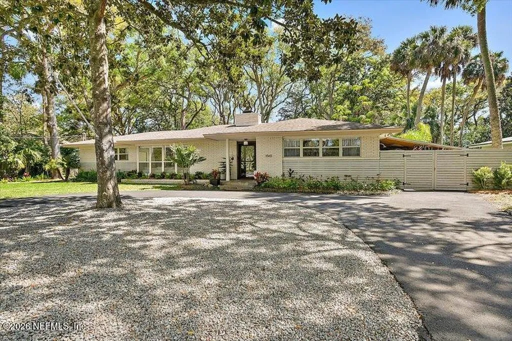 1565 Park Terrace E Atlantic Beach FL 32233