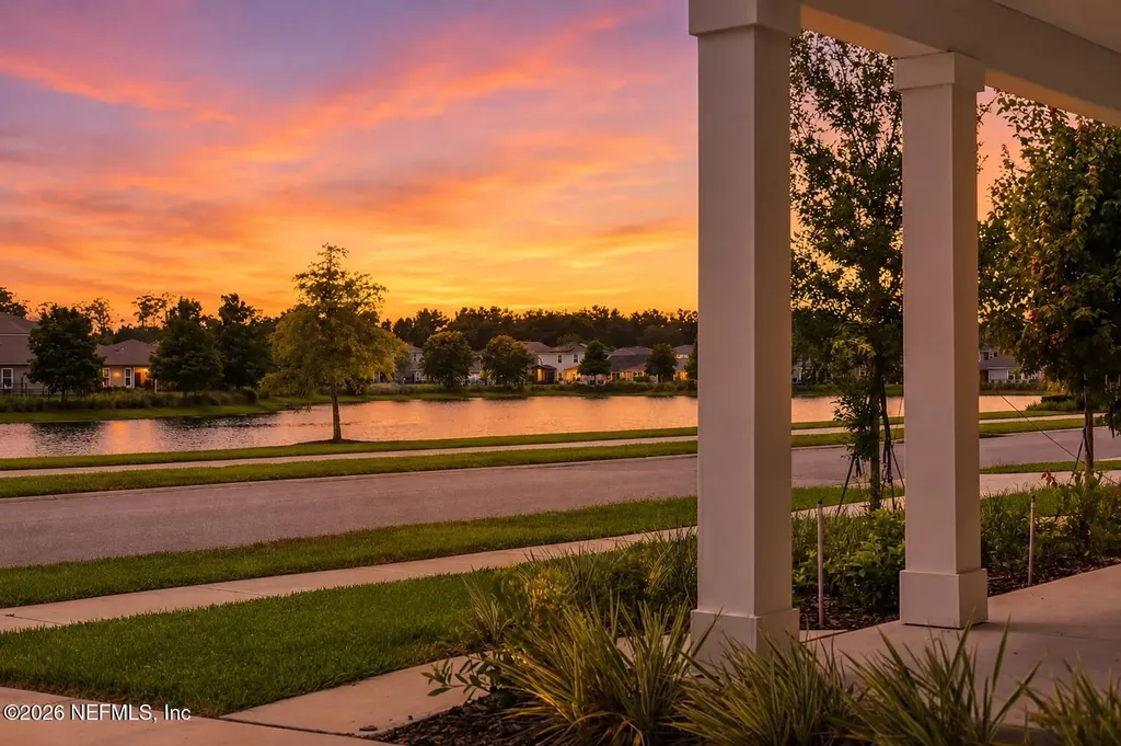 13863 Holsinger Boulevard Jacksonville FL 32256