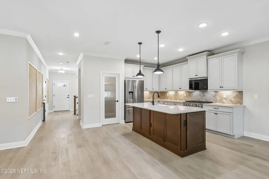 13863 Holsinger Boulevard Jacksonville FL 32256
