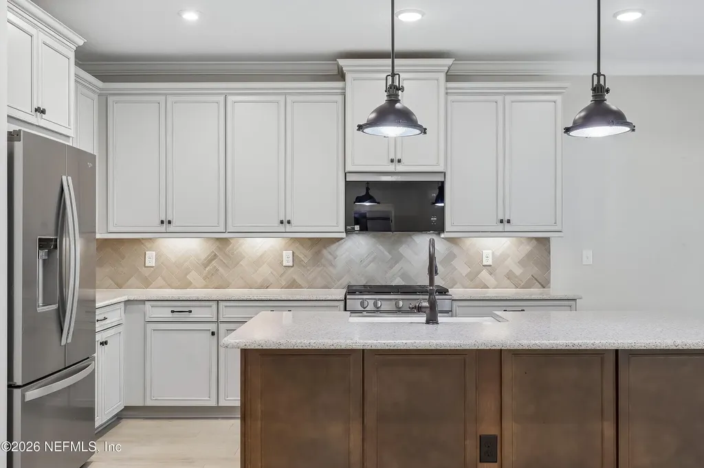 13863 Holsinger Boulevard Jacksonville FL 32256