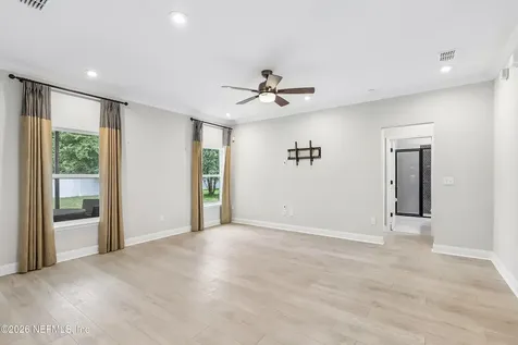 13863 Holsinger Boulevard Jacksonville FL 32256