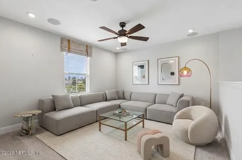 13863 Holsinger Boulevard Jacksonville FL 32256