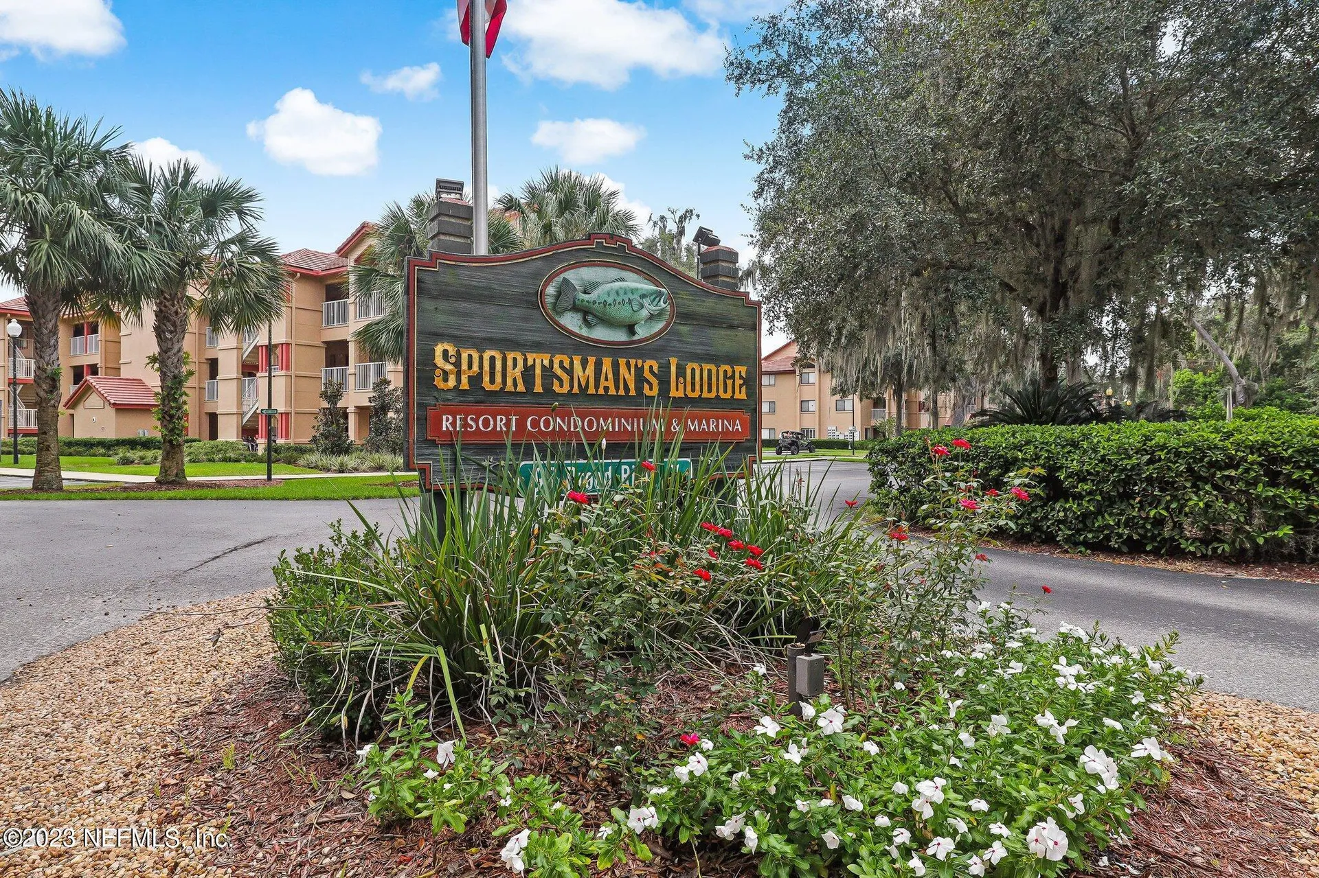 99 Broad River Place Welaka FL 32193