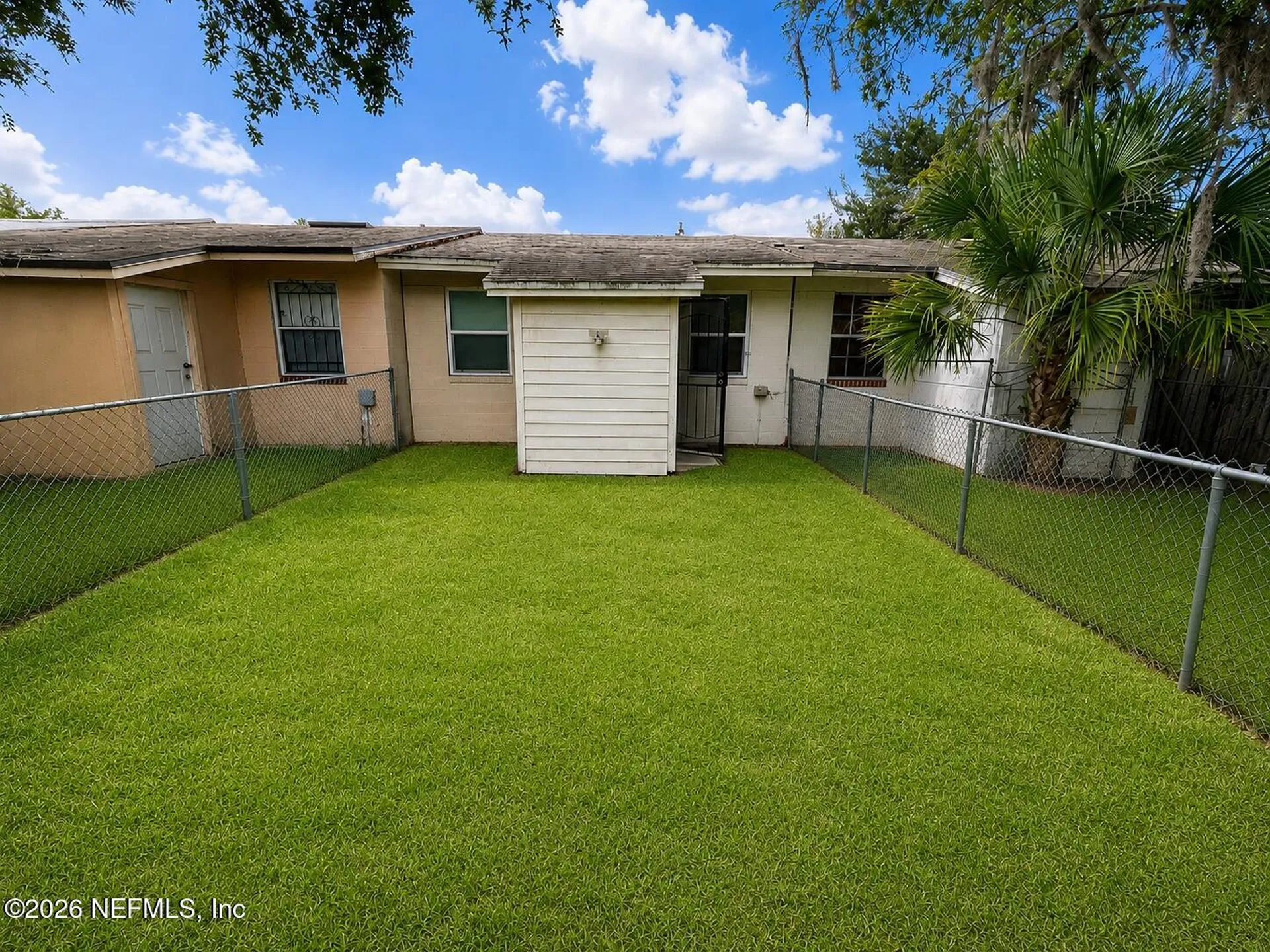 4666 Ken Knight Drive N Jacksonville FL 32209