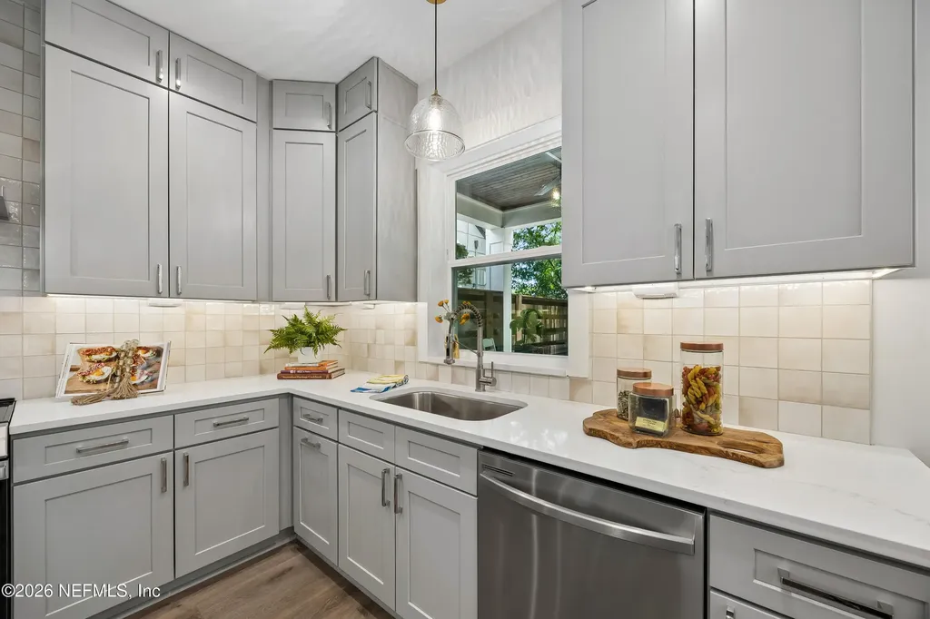 704 S 9th Street Fernandina Beach FL 32034
