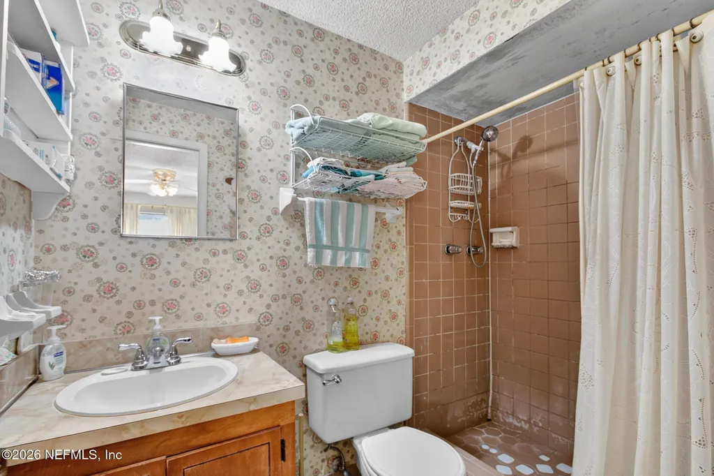 298 Pearwood Circle E Middleburg FL 32068