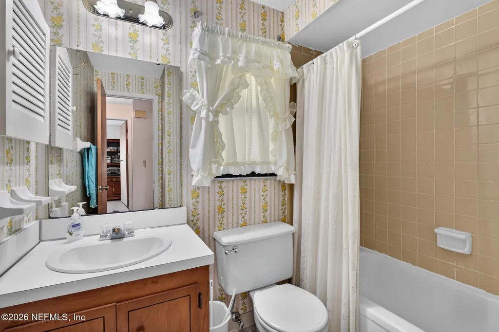 298 Pearwood Circle E Middleburg FL 32068