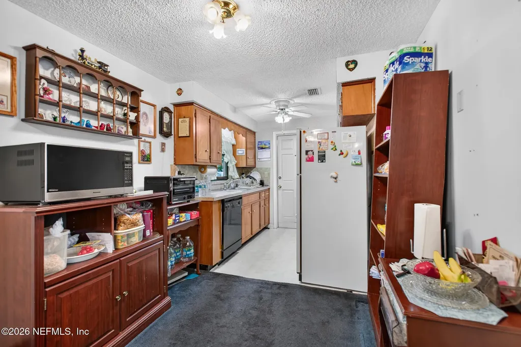 298 Pearwood Circle E Middleburg FL 32068