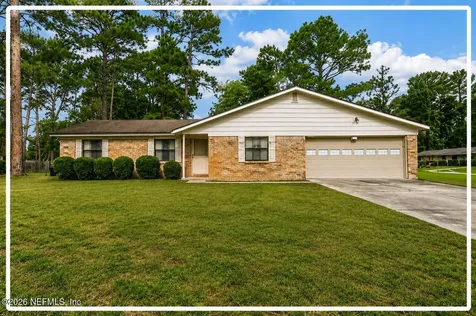 298 Pearwood Circle E Middleburg FL 32068