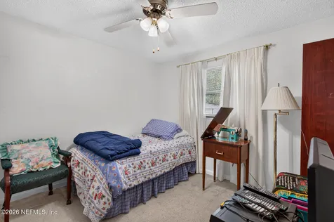 298 Pearwood Circle E Middleburg FL 32068