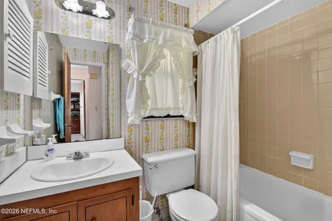298 Pearwood Circle E Middleburg FL 32068