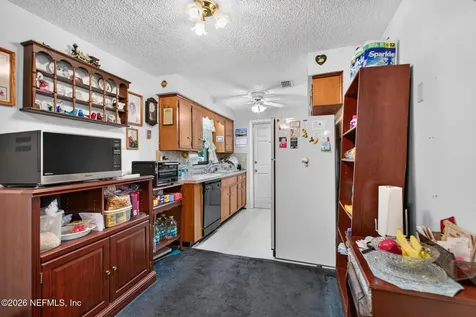 298 Pearwood Circle E Middleburg FL 32068