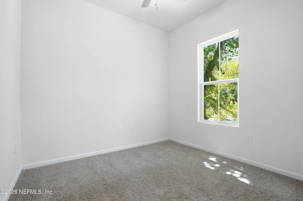 1661 W 22nd Street W Jacksonville FL 32209