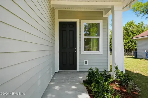 1661 W 22nd Street W Jacksonville FL 32209