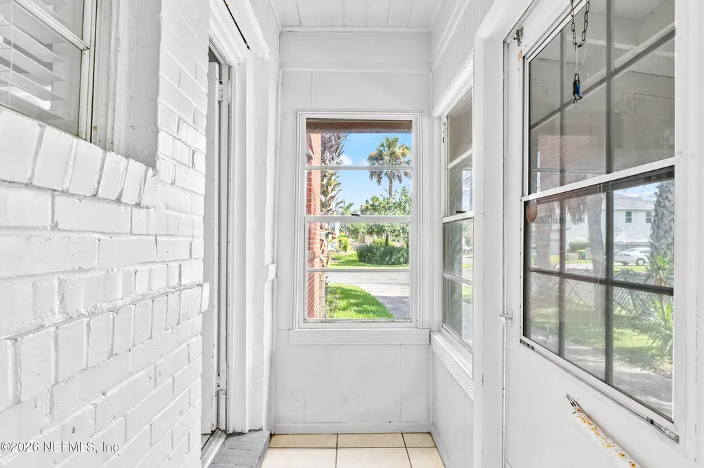 502 13th Avenue N Jacksonville Beach FL 32250