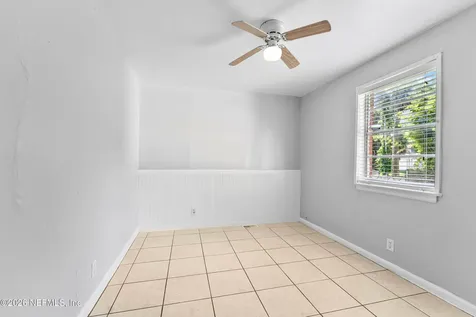 502 13th Avenue N Jacksonville Beach FL 32250