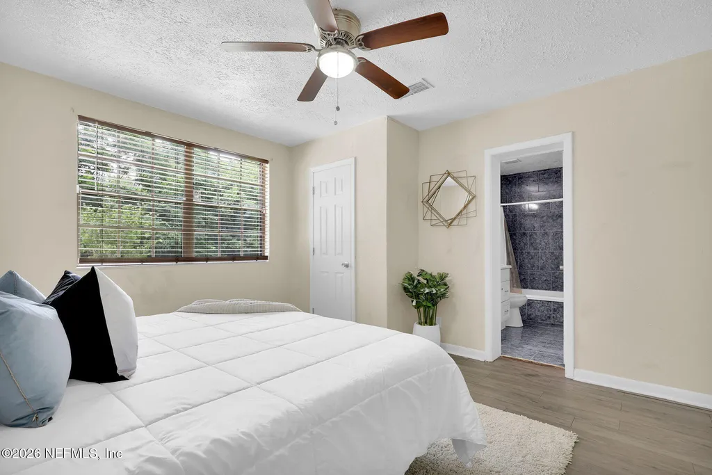 5538 Anchor Lane Jacksonville FL 32207