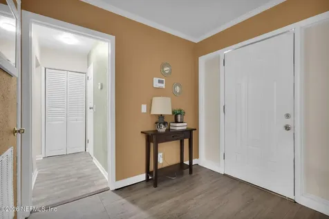 5538 Anchor Lane Jacksonville FL 32207