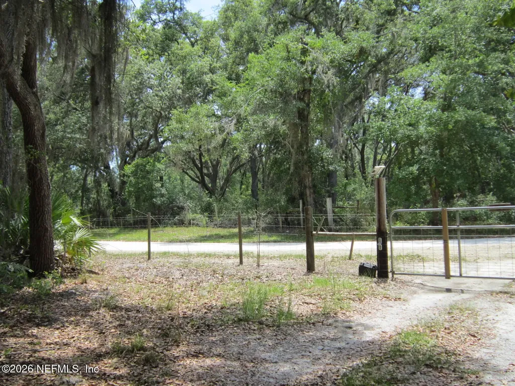 125 Kirby Lane Melrose FL 32666