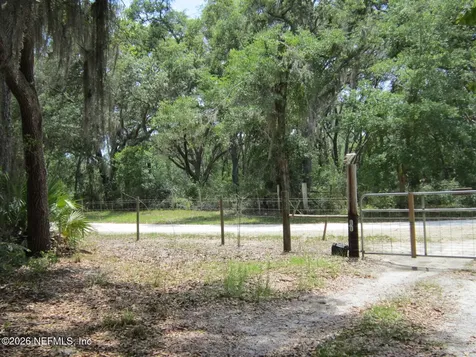 125 Kirby Lane Melrose FL 32666