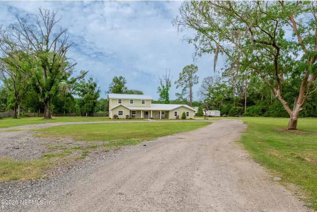 606 W Market Road Starke FL 32091