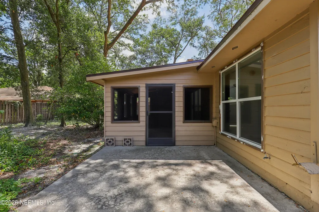 3549 Colony Cove Trail W Jacksonville FL 32277